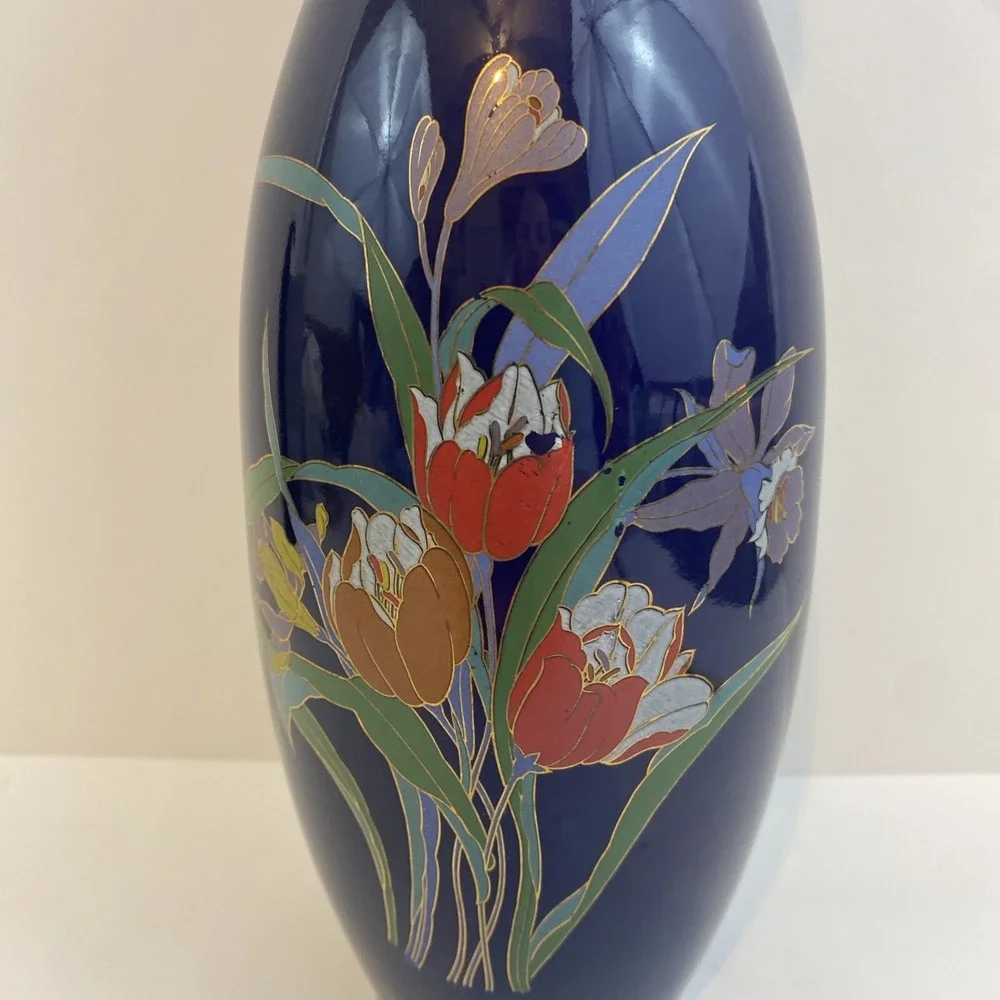 Vintage Japanese Porcelain Cobalt Blue Gold tone Flowers 10-3/4